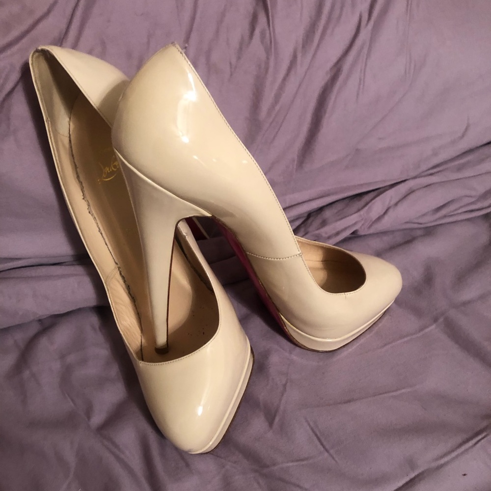 Christian Louboutin Tan